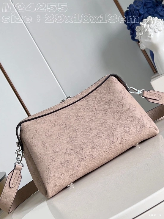 - 18 It PM x All 13CM LOUIS VUITTON x Hand 29 0713